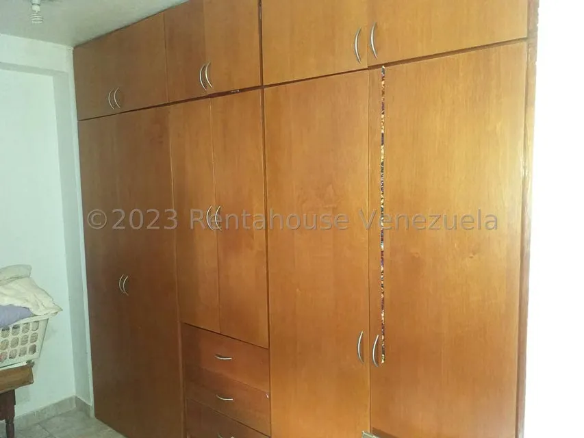 Apartamento (1 Nivel) en Venta en Santa Paula, Distrito Metropolitano - 33