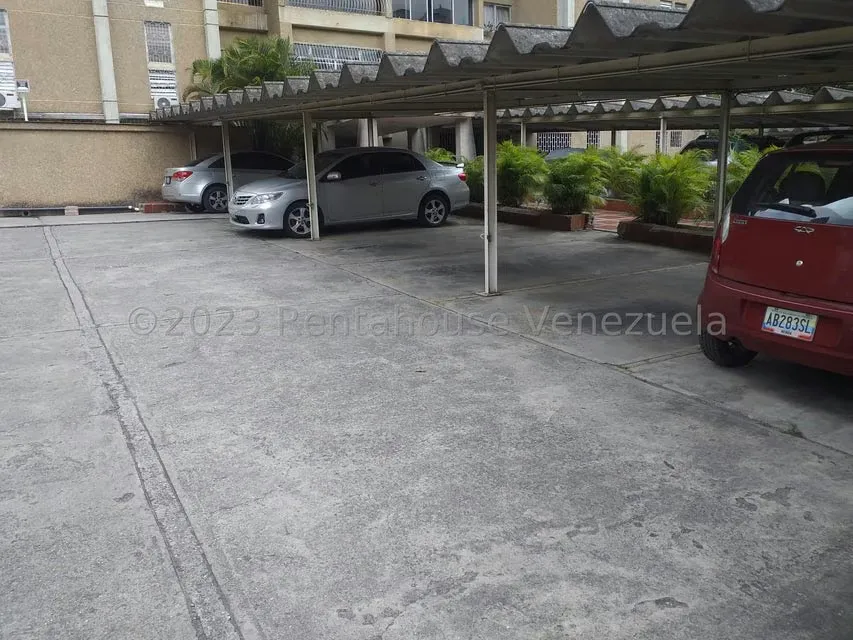 Apartamento (1 Nivel) en Venta en Santa Paula, Distrito Metropolitano - 36