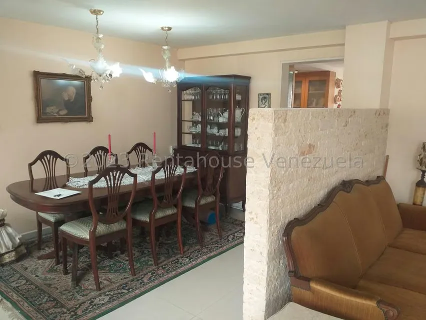 Apartamento (1 Nivel) en Venta en Santa Paula, Distrito Metropolitano - 10