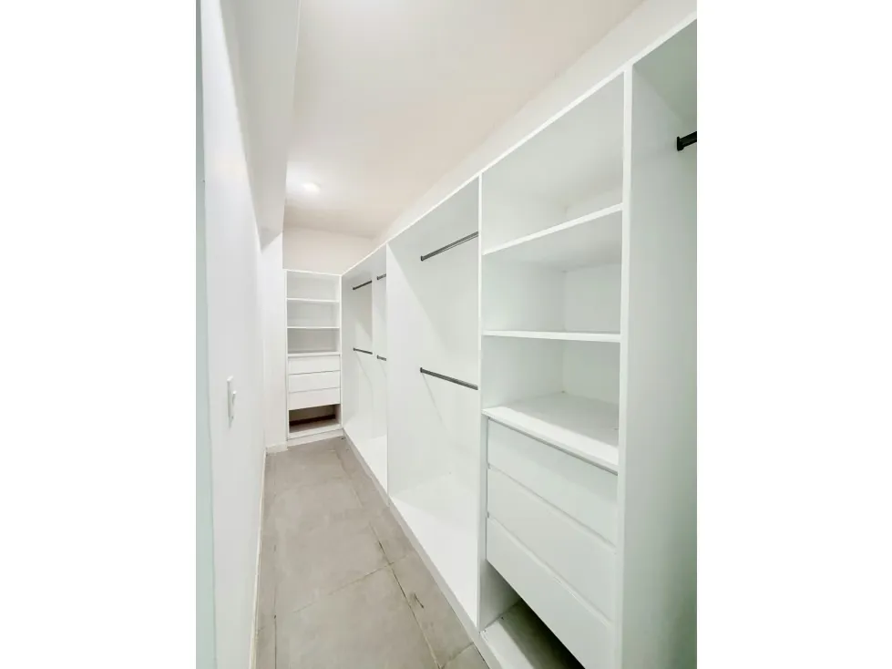 APARTAMENTO EN VENTA LA ESCONDIDA 155mts/3H/2B/2PE - 12