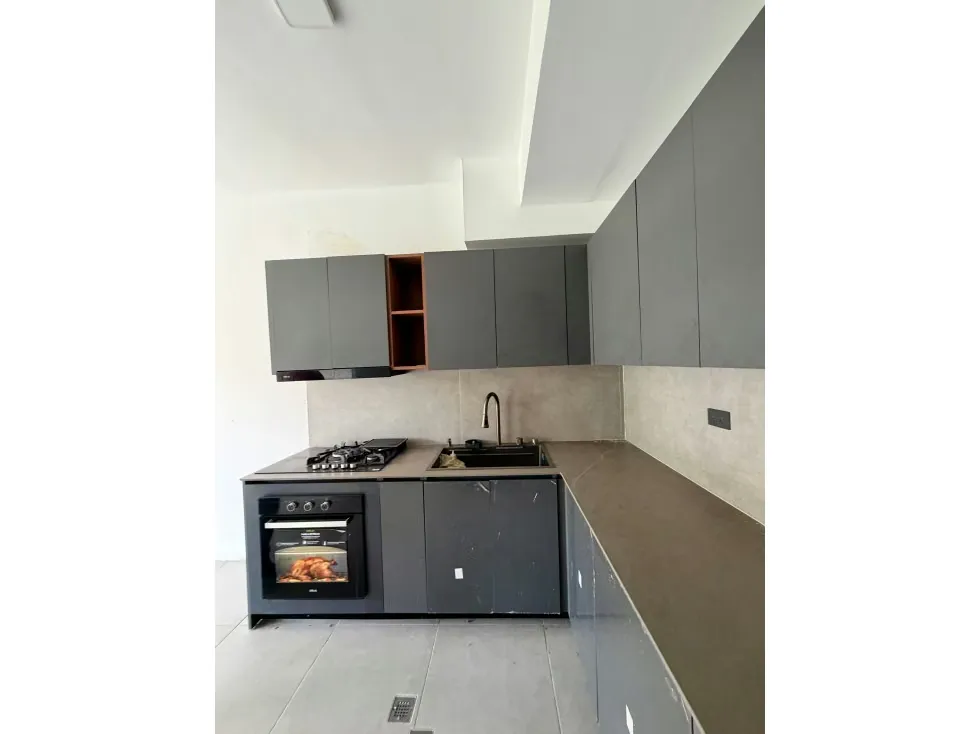 APARTAMENTO EN VENTA LA ESCONDIDA 155mts/3H/2B/2PE - 3