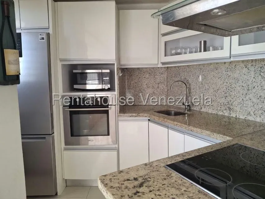 Apartamento (1 Nivel) en Venta en Costa Azul, Nueva Esparta - 12