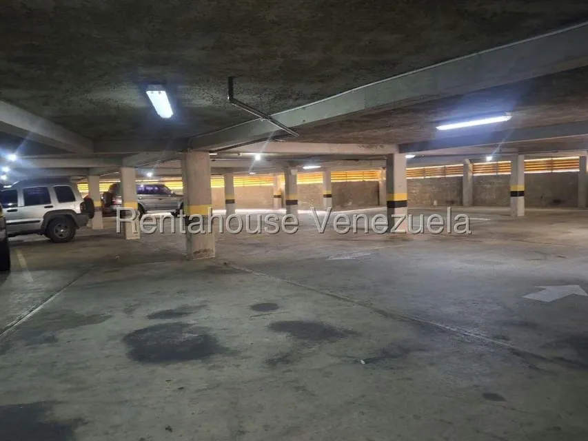 Apartamento (1 Nivel) en Venta en Costa Azul, Nueva Esparta - 32