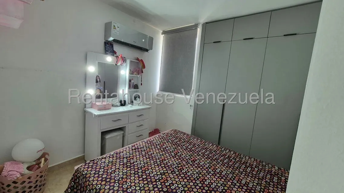 Apartamento (Duplex) en Venta en Los Jarales, Carabobo - 23