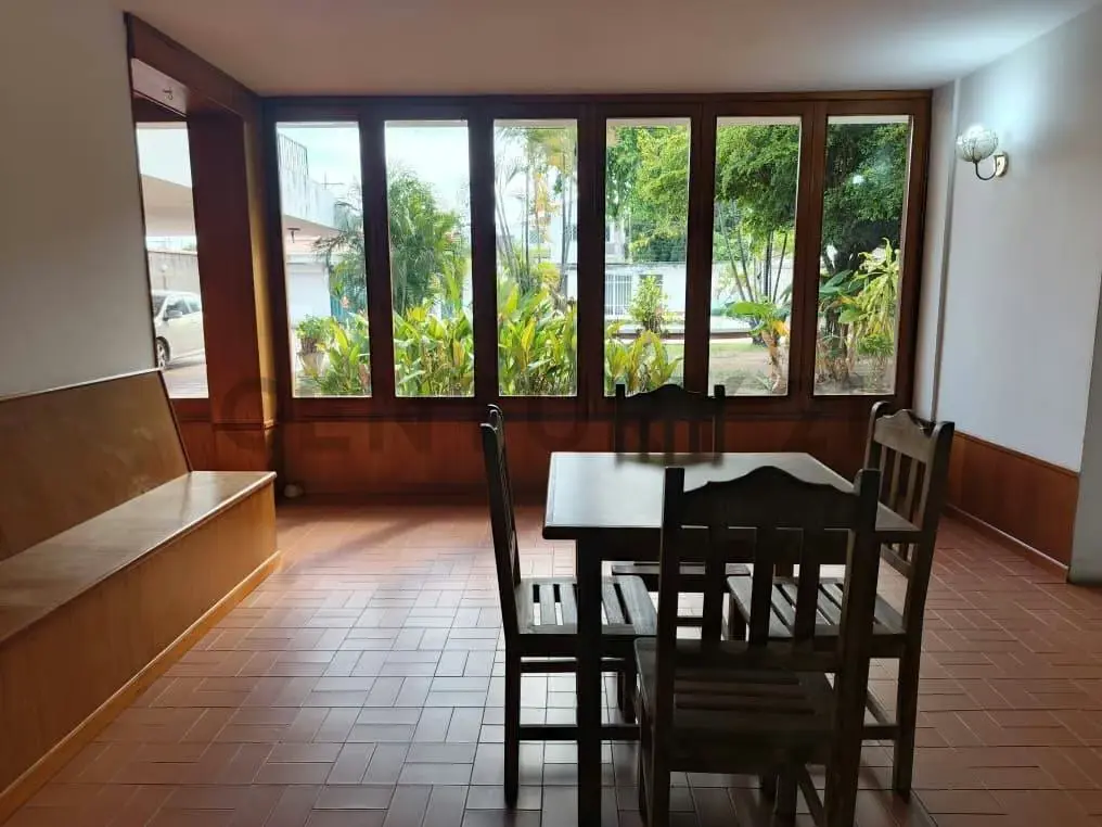 Casa Quinta en la Exclusiva Avenida Táchira de Ciudad Bolívar - 10