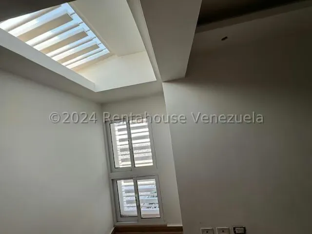 Casa (1 Nivel) en Venta en Santa Cecilia, Distrito Metropolitano - 32