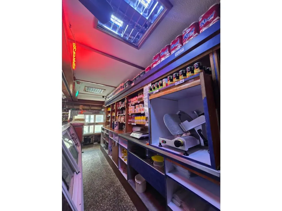 VENTA DE FONDO DE COMERCIO PANADERÍA - MUNICIPIO BARUTA - 5