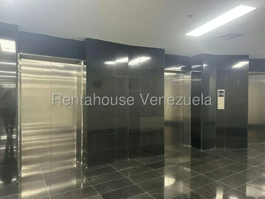 Oficina en Alquiler en Las Mercedes, Distrito Metropolitano - 2