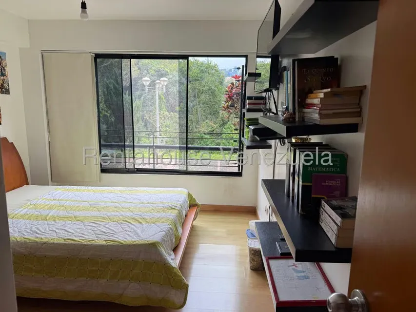 Apartamento (Duplex) en Venta en Parcelamiento Cortada del guayabo, Miranda - 35