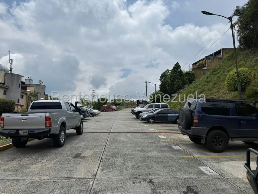 Apartamento (Duplex) en Venta en Parcelamiento Cortada del guayabo, Miranda - 57