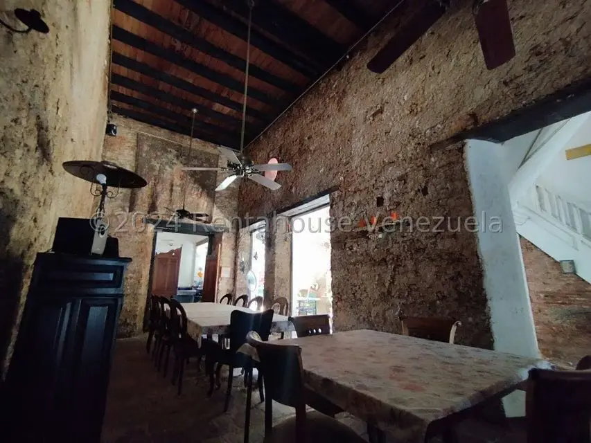 Casa (Multipes Niveles) en Venta en Zona Colonial, Carabobo - 12