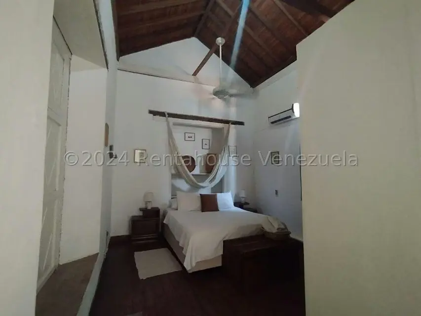 Casa (Multipes Niveles) en Venta en Zona Colonial, Carabobo - 19