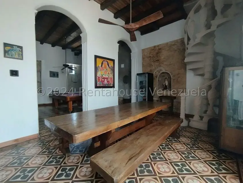 Casa (Multipes Niveles) en Venta en Zona Colonial, Carabobo - 3