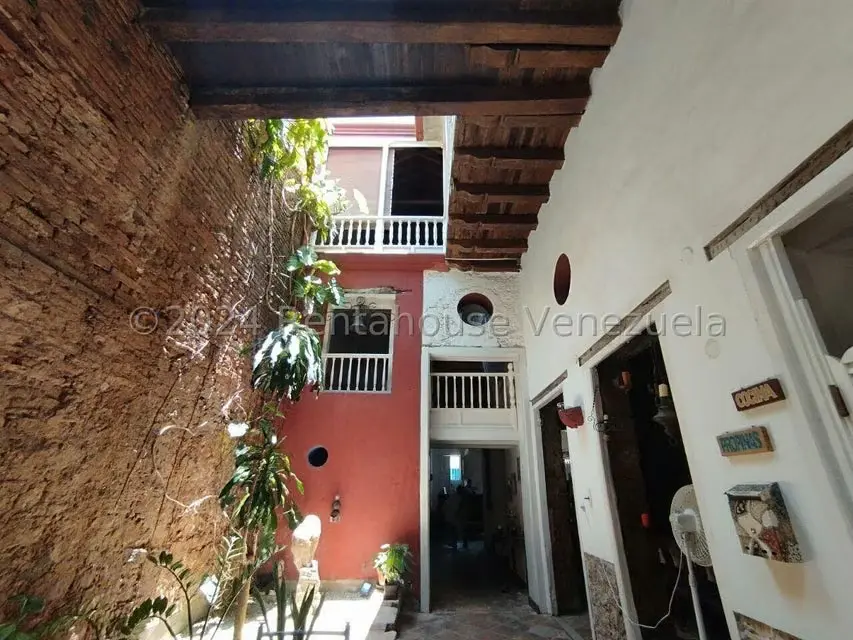Casa (Multipes Niveles) en Venta en Zona Colonial, Carabobo - 40