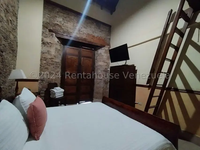 Casa (Multipes Niveles) en Venta en Zona Colonial, Carabobo - 50