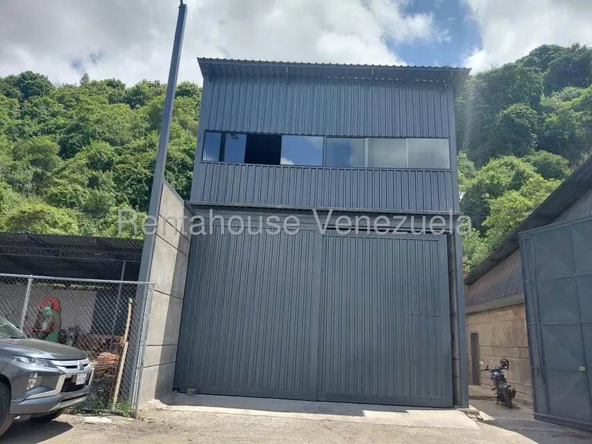 Galpon - Deposito en Alquiler en La Yaguara, Distrito Metropolitano