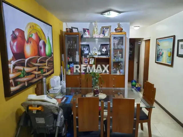 Venta de Apartamento en El Paraiso - 2