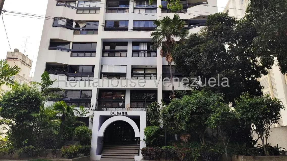 Apartamento (1 Nivel) en Venta en La Florida, Distrito Metropolitano - 19