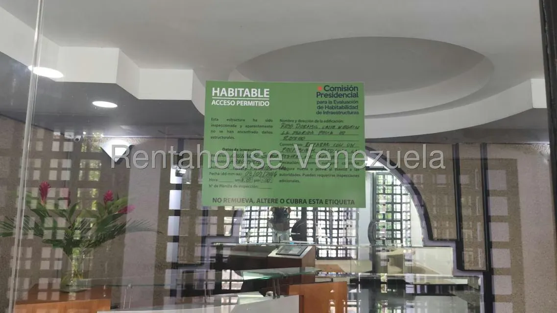 Apartamento (1 Nivel) en Venta en La Florida, Distrito Metropolitano - 20