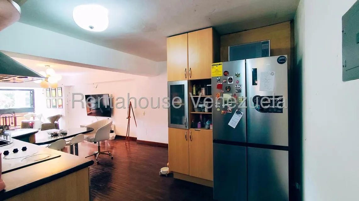Apartamento (1 Nivel) en Venta en La Florida, Distrito Metropolitano - 4