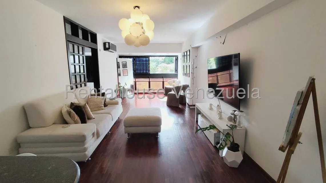 Apartamento (1 Nivel) en Venta en La Florida, Distrito Metropolitano - 5