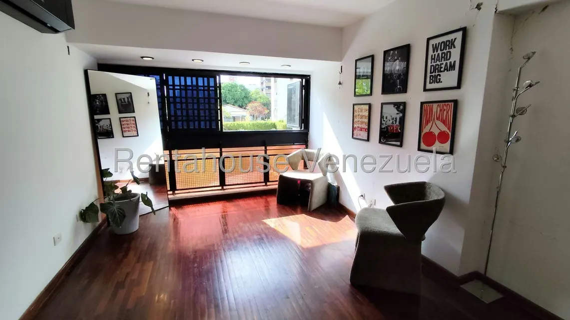 Apartamento (1 Nivel) en Venta en La Florida, Distrito Metropolitano - 7