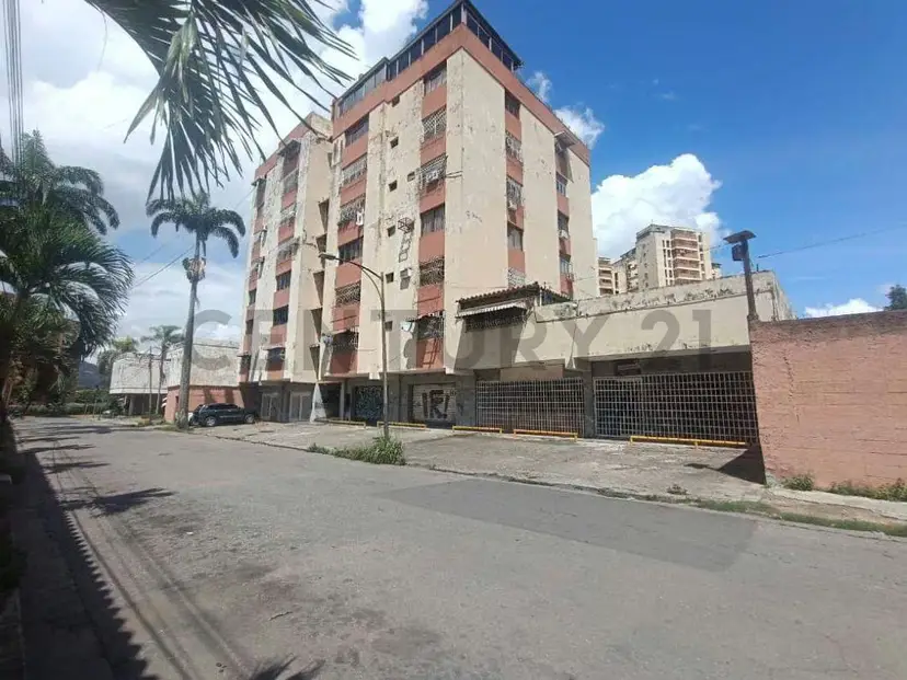 Son 4 locales en Venta en la vitoria EStado Aragua