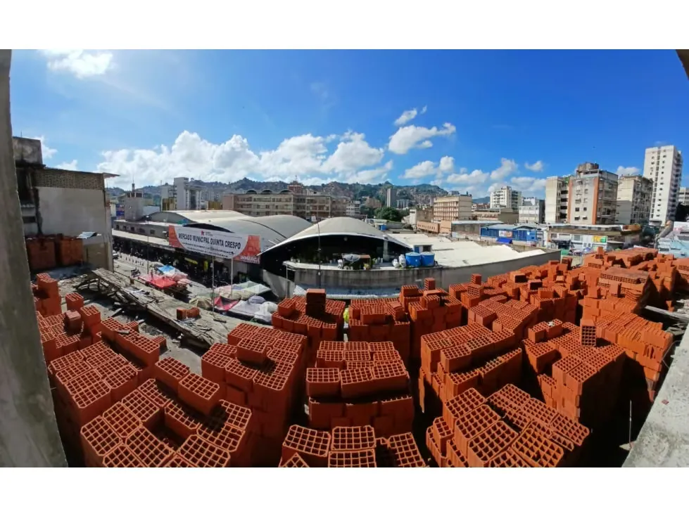 Se Vende EDF.COMC.-13.118m²+2SOT.+1PB+1MZ+5Plantas-Quinta Crespo-RG - 10