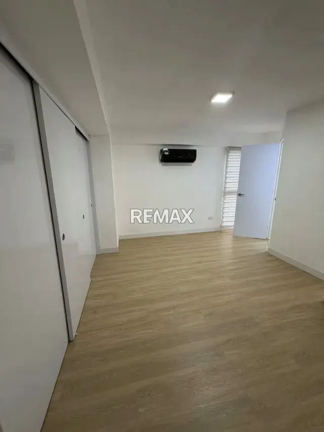 Apartamento en alquiler en el este de Barquisimeto, Av. Lara Edif. Panorama - 17