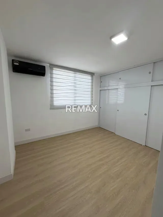 Apartamento en alquiler en el este de Barquisimeto, Av. Lara Edif. Panorama - 8