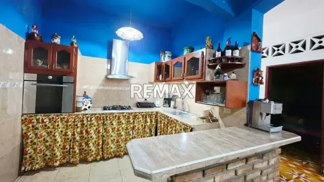 En Venta*‼️ Casa doble Proposito (comercial y residencial) ubicada en la Cuesta del Ince - 2