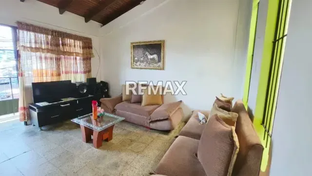 En Venta*‼️ Casa doble Proposito (comercial y residencial) ubicada en la Cuesta del Ince - 3