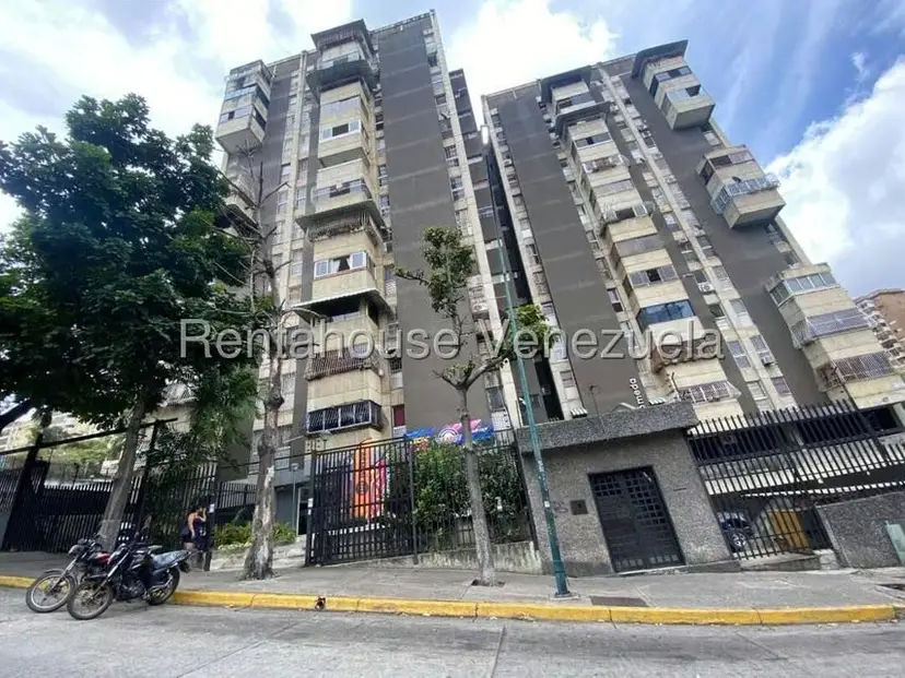 Apartamento (1 Nivel) en Venta en Santa Monica, Distrito Metropolitano