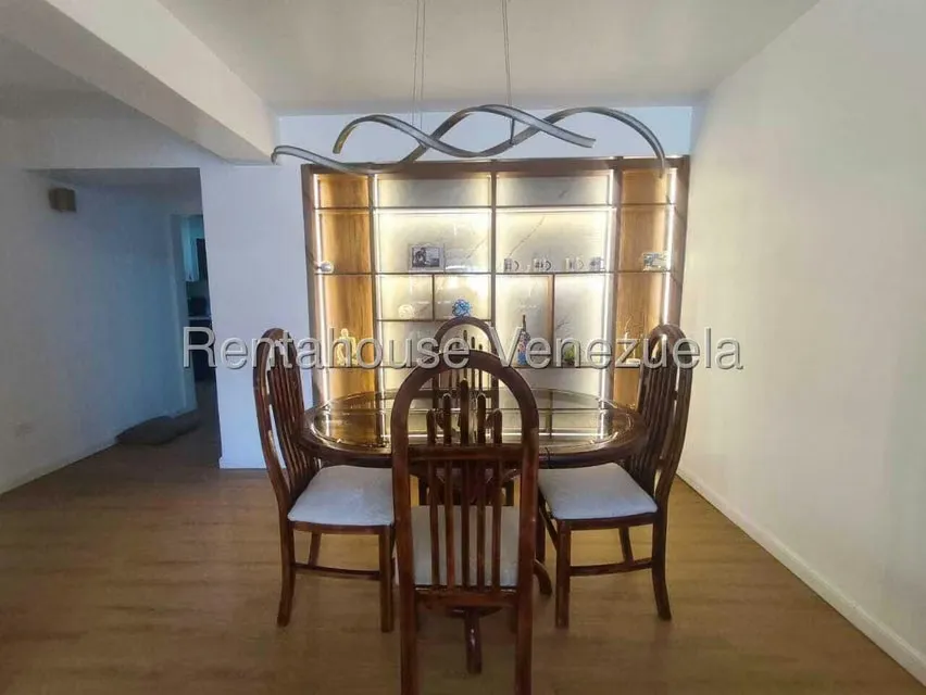 Apartamento (1 Nivel) en Venta en Santa Monica, Distrito Metropolitano - 15
