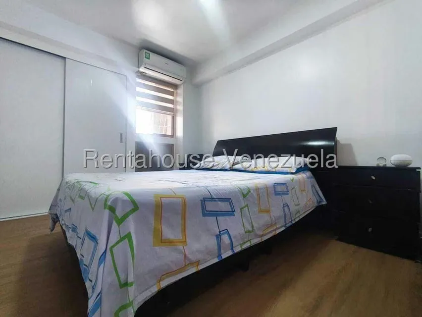Apartamento (1 Nivel) en Venta en Santa Monica, Distrito Metropolitano - 23