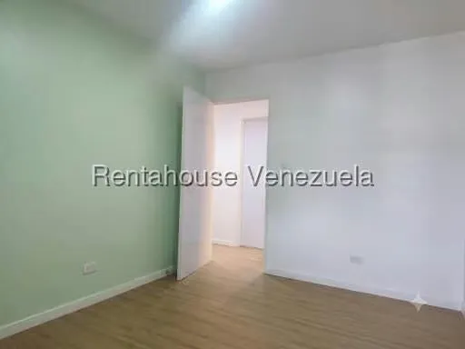 Apartamento (1 Nivel) en Venta en Santa Monica, Distrito Metropolitano - 26