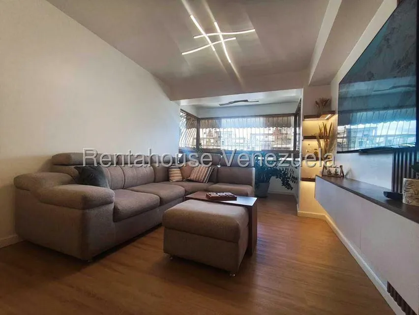 Apartamento (1 Nivel) en Venta en Santa Monica, Distrito Metropolitano - 8