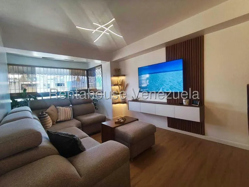 Apartamento (1 Nivel) en Venta en Santa Monica, Distrito Metropolitano - 9