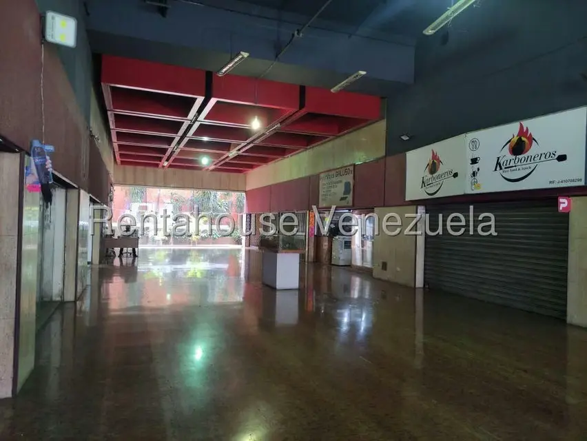 Oficina en Alquiler en Parroquia Santa Teresa, Distrito Metropolitano - 15