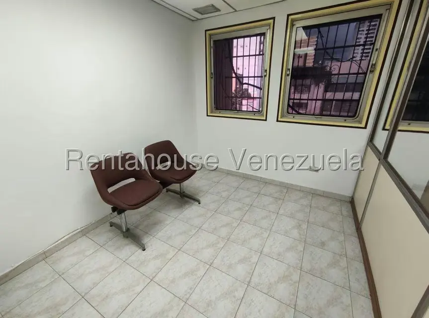 Oficina en Alquiler en Parroquia Santa Teresa, Distrito Metropolitano - 7
