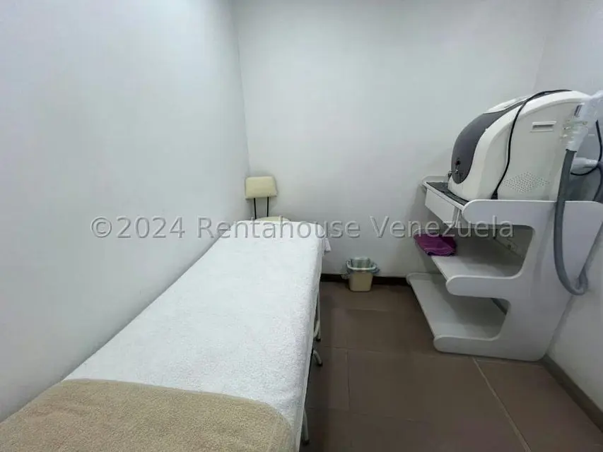 Negocios y Empresas (Belleza y Salud) en Venta en El Marques, Distrito Metropolitano - 23
