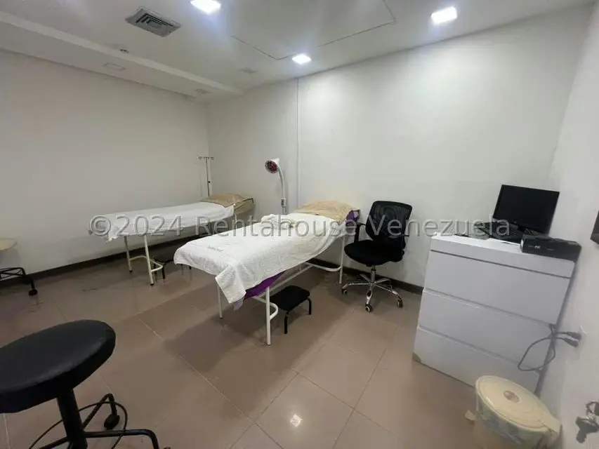 Negocios y Empresas (Belleza y Salud) en Venta en El Marques, Distrito Metropolitano - 25