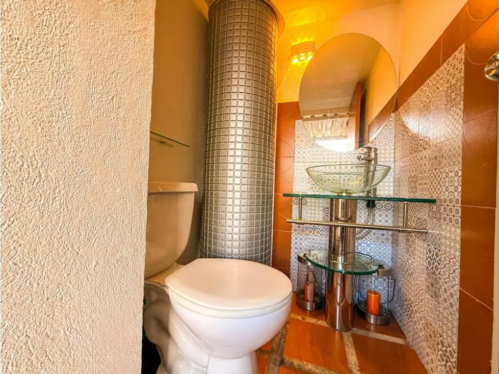 Vendo Penthouse de 3 Pisos en El Rosal - 18
