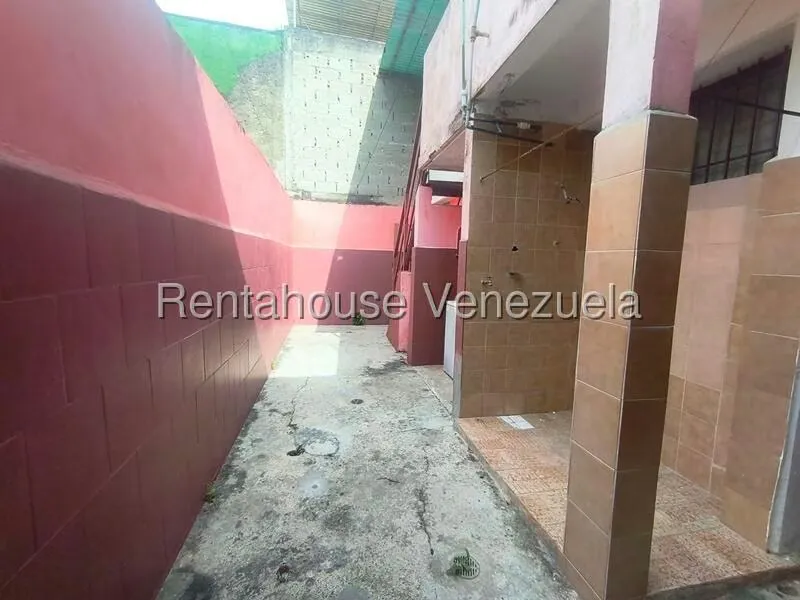 Casa (Duplex) en Venta en Borburata, Carabobo - 12