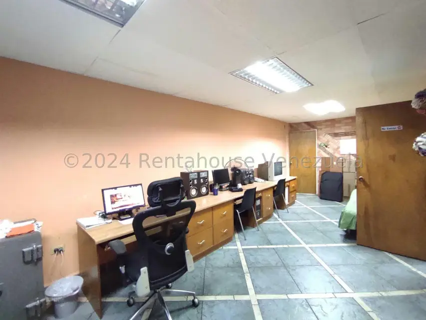 Comercial (Oficina) en Venta en Zona Centro, Aragua - 12