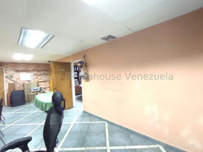 Comercial (Oficina) en Venta en Zona Centro, Aragua - 14