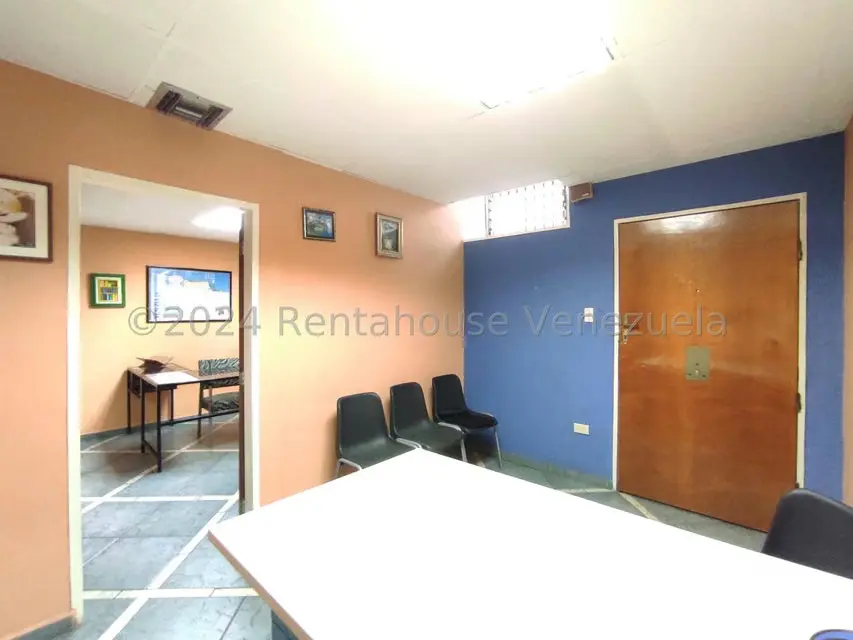 Comercial (Oficina) en Venta en Zona Centro, Aragua - 16
