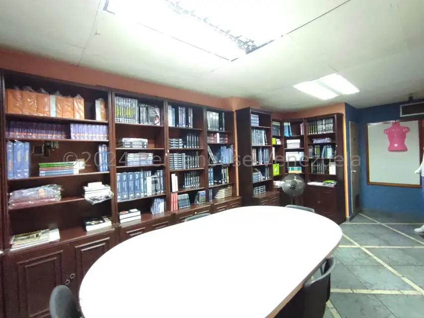 Comercial (Oficina) en Venta en Zona Centro, Aragua - 18