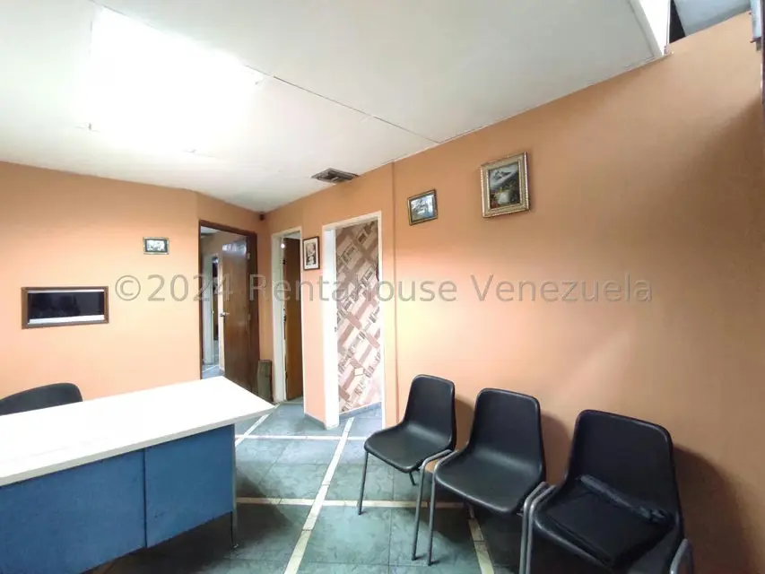 Comercial (Oficina) en Venta en Zona Centro, Aragua - 5
