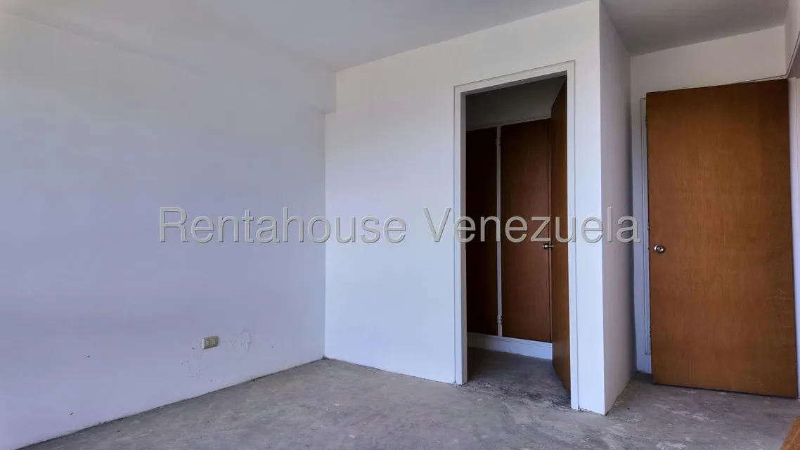 Apartamento (1 Nivel) en Venta en Oripoto, Distrito Metropolitano - 18
